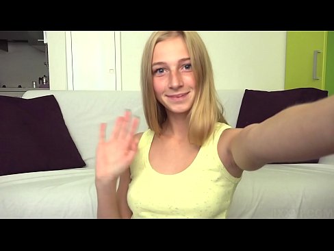 ❤️ Wenn ich gelangweilt bin, masturbiere ich faul meine rosa Muschi Porno bei uns ❤