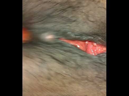 ❤️ Spreizt meine fette Muschi und lässt sie spritzen Porno bei uns ❤